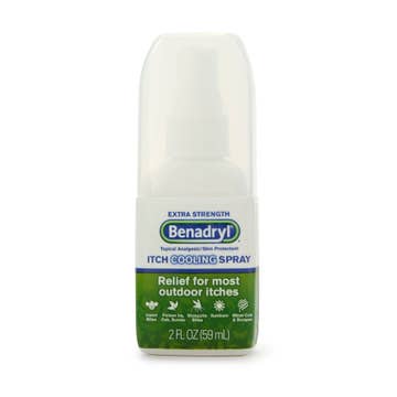 Benadryl® Diphenhydramine / Zinc Acetate Itch Relief Spray